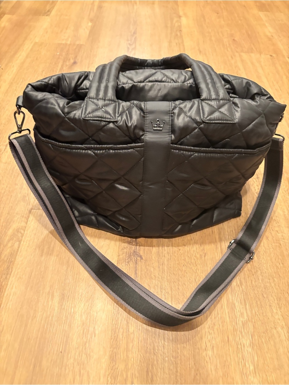 Oliver Thomas Wanderlust XL Quilted RFID-Blocking Black Crossbody Bag